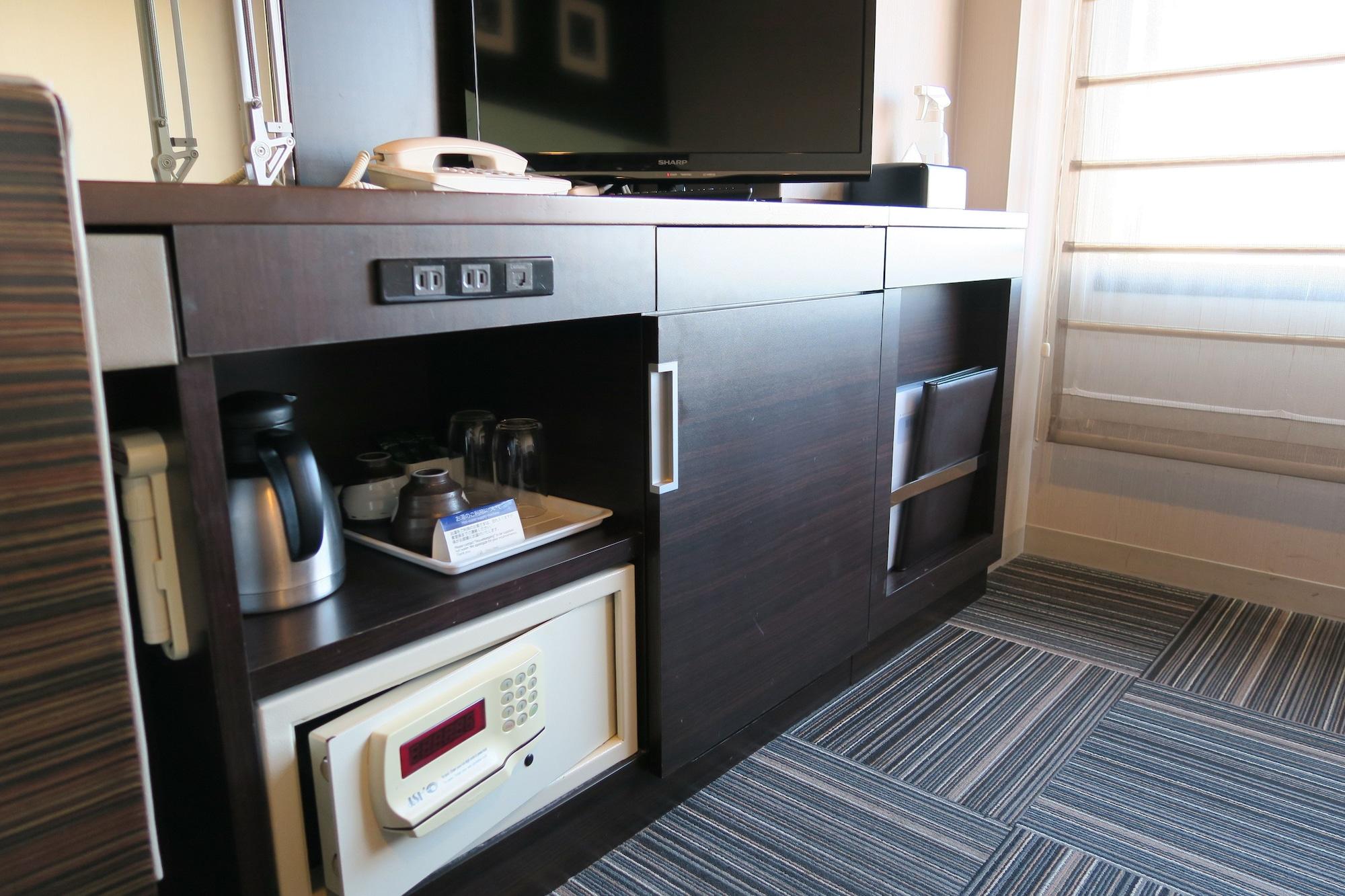 Shinjuku Prince Hotel Токио Екстериор снимка