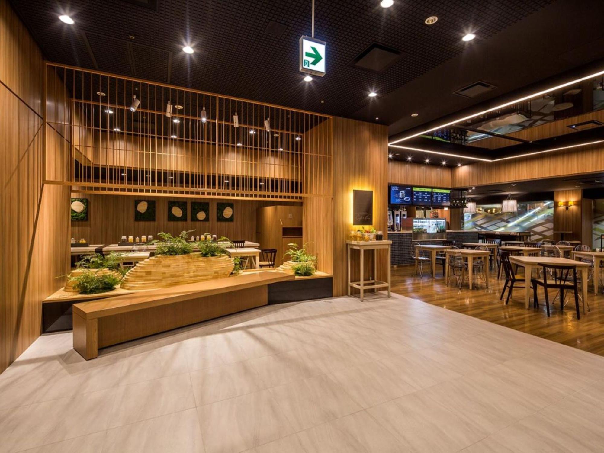 Shinjuku Prince Hotel Токио Екстериор снимка